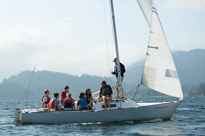 a group of kids sailing on Lake Whatcom during Lakewood sailing camp.